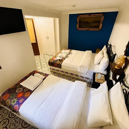 Antik House 1880 Hotel Cesme