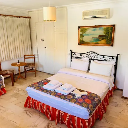 Hotel Antik House 1880 Cesme